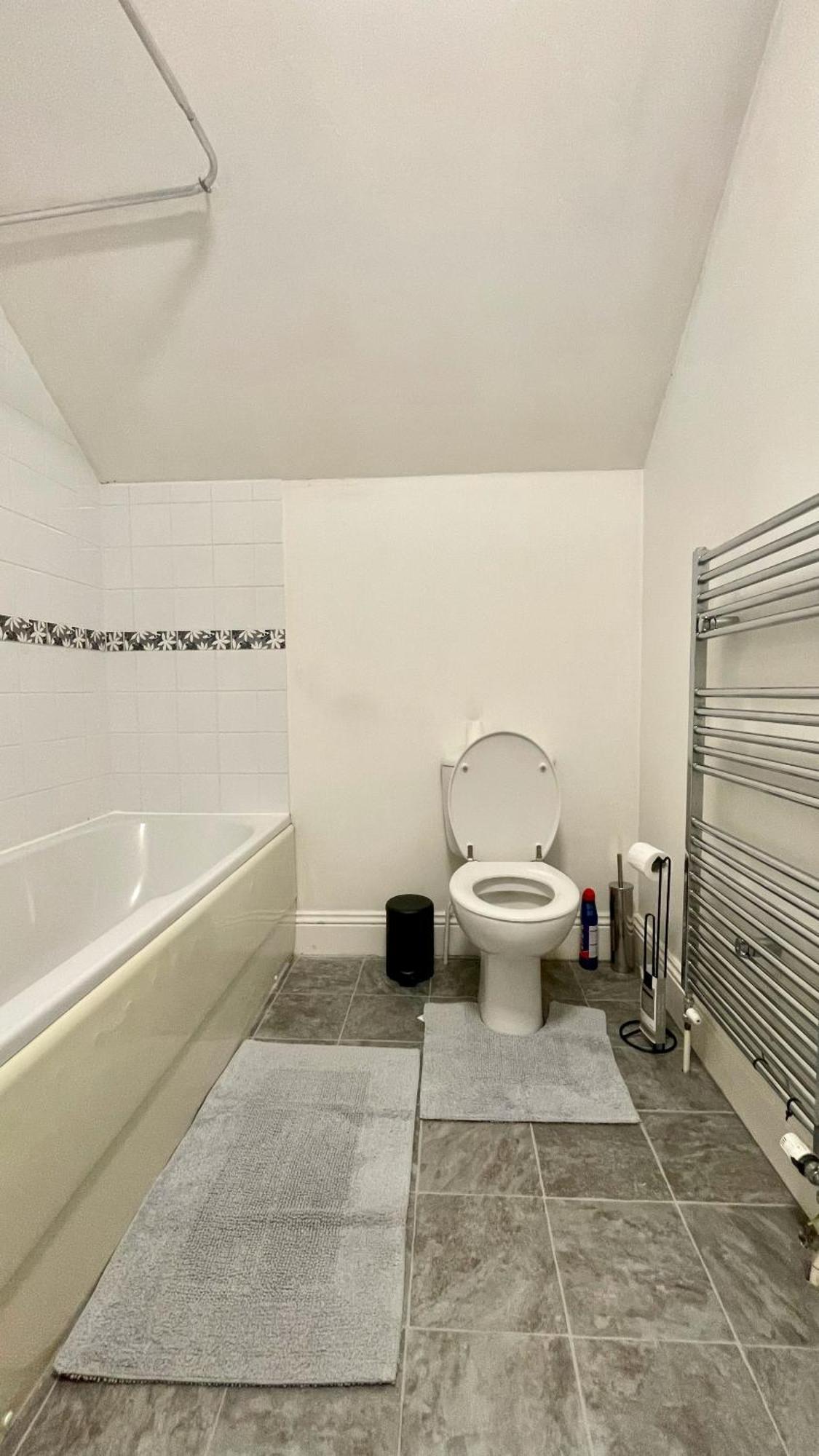 Spacious Two-Bedrooms House, Private Parking, Contractors, Relocators Oxford Kültér fotó