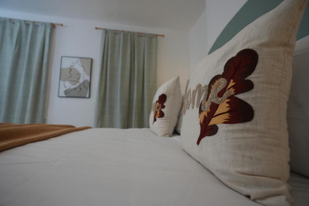 Spacious Two-Bedrooms House, Private Parking, Contractors, Relocators Oxford Kültér fotó